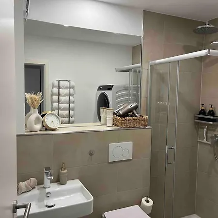 Fabulous 2 - 60 Qm - Contactless Check-in *